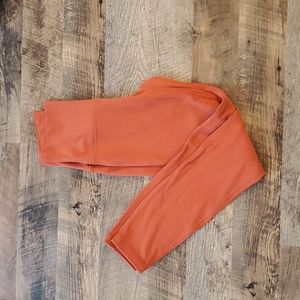 Lululemon Aligns, sz 4, 25in. Worn once.